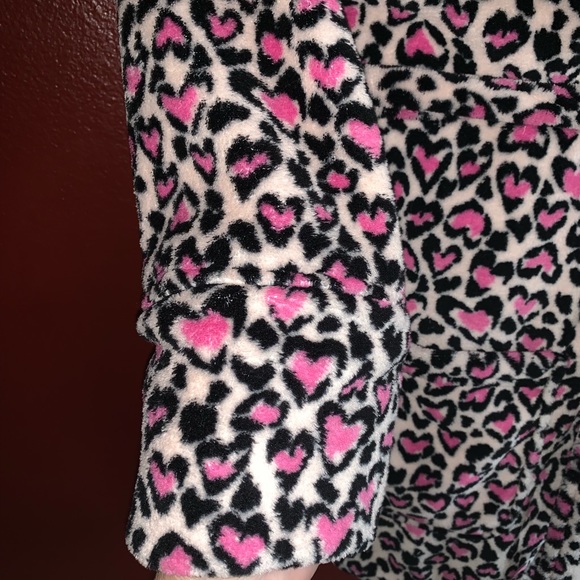 VS SOFT SHORT ROBE XS/S Leopard heart robe - Picture 6 of 8
